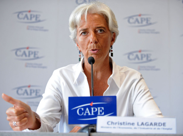 Christine Lagarde, minister finansów Francji podczas wtorkowej konfrencji prasowej w Paryżu. Fot.Bloomberg