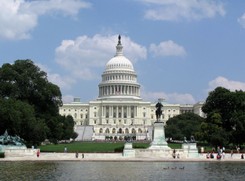 'Politico' o psujących się stosunkach polsko-amerykańskich