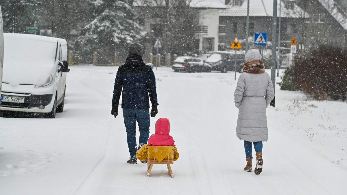 W Opolskim spadło do 10 cm śniegu w ciągu ostatnich godzin