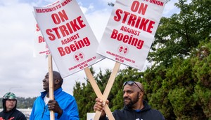 Boeing IAM union members may see an end to a nearly 7-week strike after the union endorsed a sweetened deal offered by the airplane maker.Stephen Brashear/Getty Images