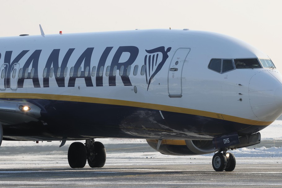 Ryanair zapowiada podwyżkę cen biletów na wakacje