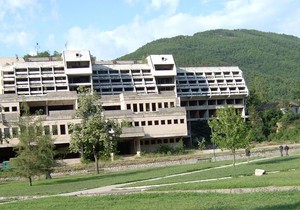 Vranjska Banja 11 nezavrseni hotel Foto V Pesic