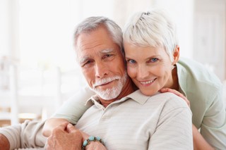 Bezpieczne zakupy seniorów. Na co uważać