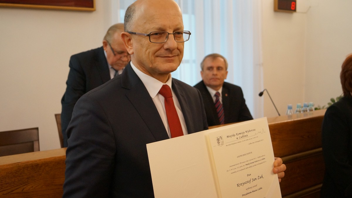 Prezydent Lublina z absolutorium. Dyskusja trwała kilkanaście godzin