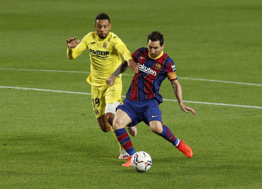 Lionel Messi chce zakończyć spór z Barceloną