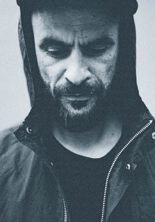 Wizje naiwne. Młodzi nie chcą słuchać o pracy po 16 godzin za średnie pieniądze [WYWIAD]