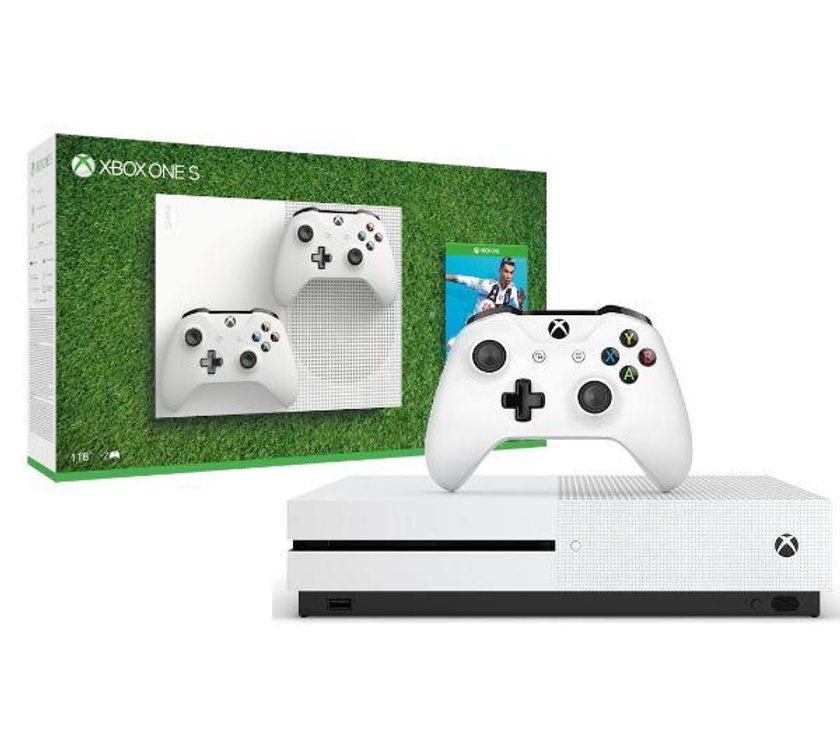 Xbox One S 1TB + FIFA 19 + 2 pady