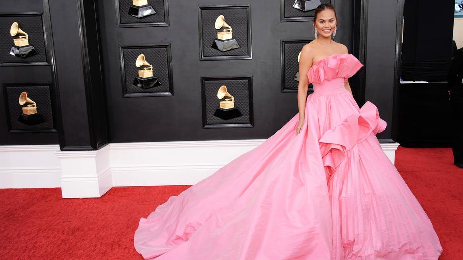 Grammy 2022 legszebb ruhák - Glamour