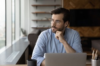 Wdrożenie KSeF. Co musi wiedzieć pracownik o dokumentowaniu zakupów?