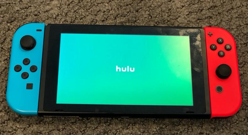 Hulu Nintendo Switch