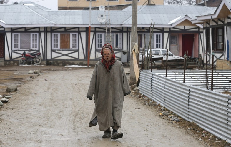 SZPITAL DLA TRĘDOWATYCH W KASZMIRZE