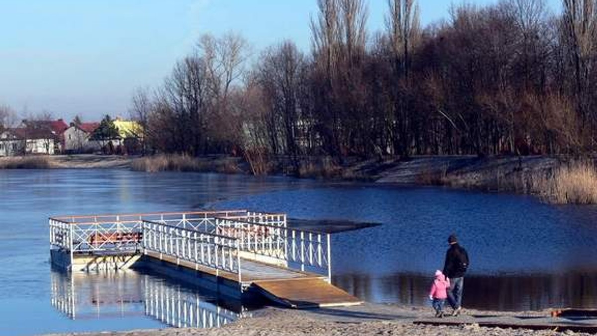 Nowa Dęba będzie turystycznym uzupełnieniem Baranowa, Sandomierza i Tarnobrzega. Nowodębski samorząd uznał, że należy bardziej wyeksponować turystyczne walory miasta - podaje serwis nowiny24.pl.