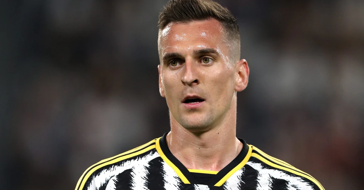 Arkadiusz Milik nie gra już od ponad 500 dni. Jak nie kolano, to łydka