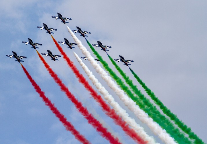 Pokaz zespołu akrobacyjnego Włoskich Sił Powietrznych - Frecce Tricolori