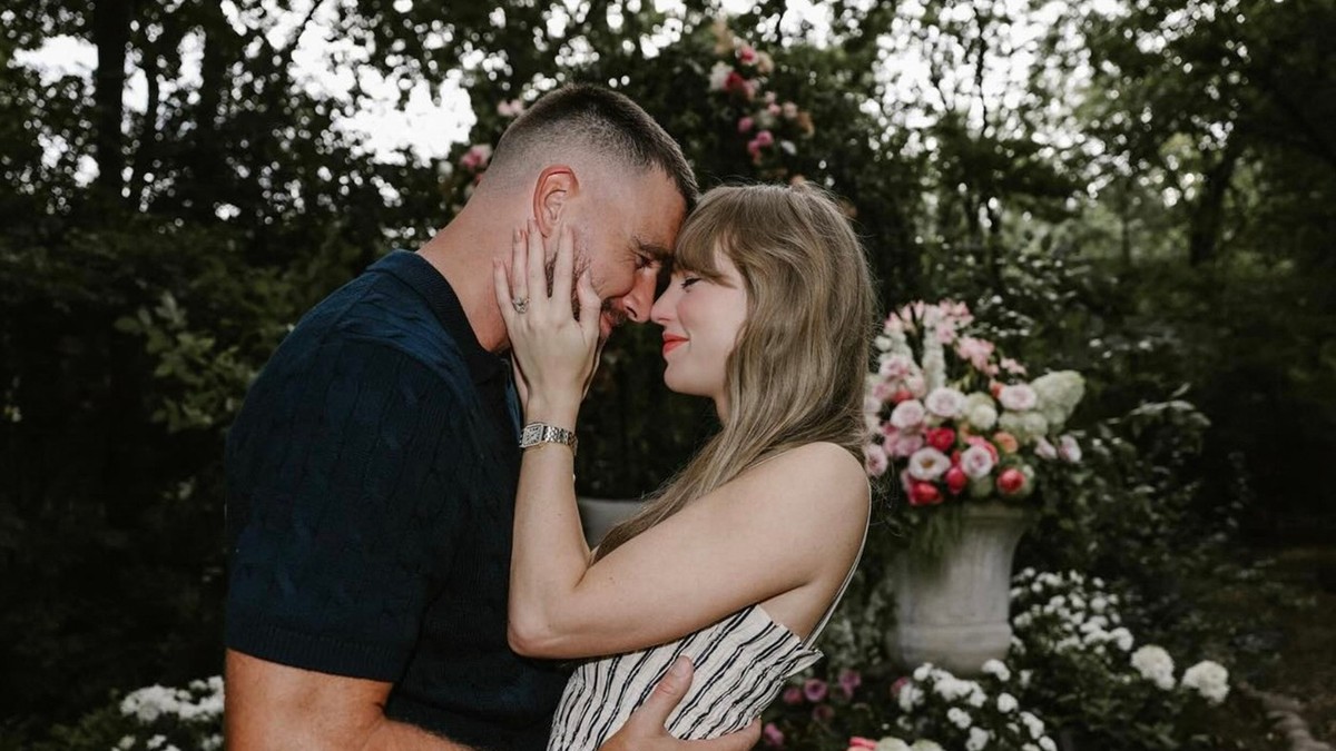 Taylor Swift And Travis Kelce Are Engaged