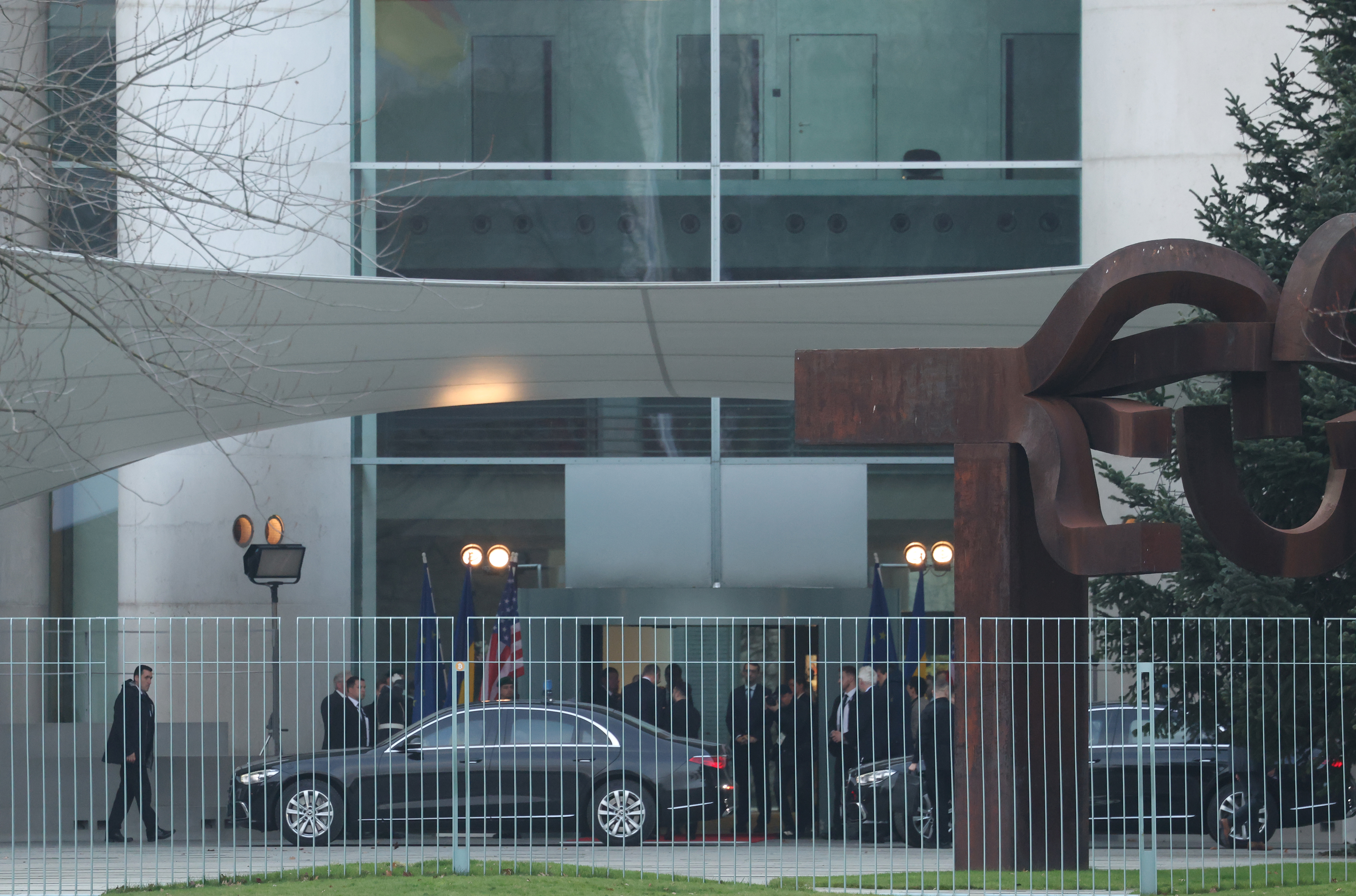 Selenskyj gibt NATO-Beitritt auf – nach Marathon-Gespräch mit US-Gesandtem