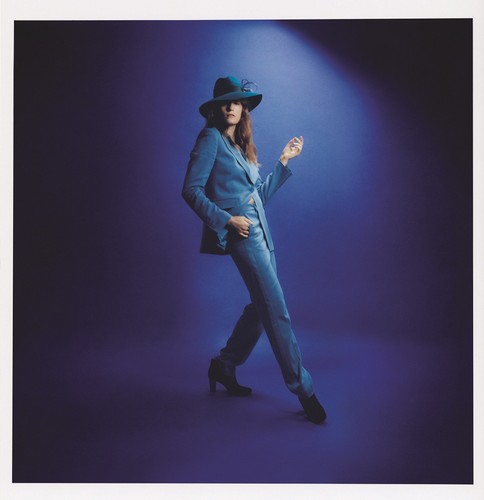 Florence Welch wychodzi poza spiralę chaosu