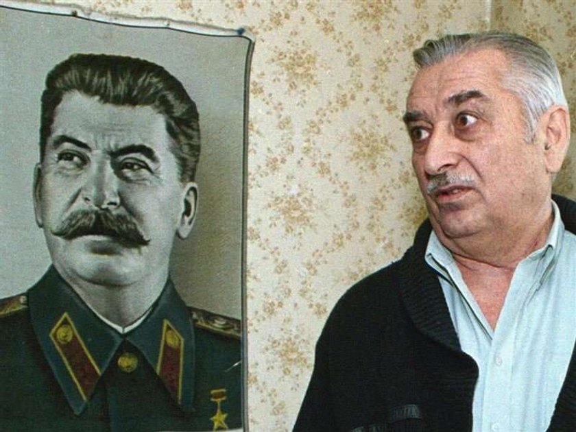 Stalin, Jewgienij Dżugaszwili