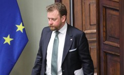 Szumowski: COVID-19 to nie jedyna choroba. Musimy odmrozić system, wznowić opiekę i zabiegi [WYWIAD]