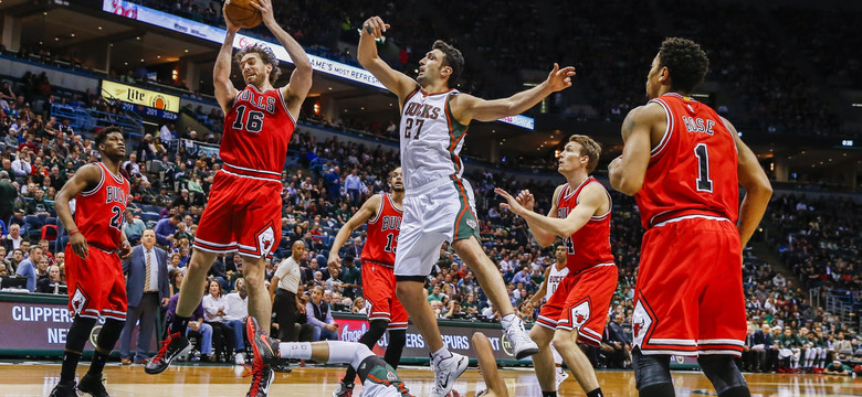 NBA: Chicago Bulls rozgromili Milwaukee Bucks i awansowali