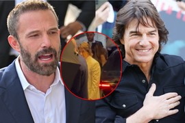 Latino diva nakon Bena Afleka ušla u vezu sa TOMOM KRUZOM - sad je ZVANIČNO! Nove slike OTKRILE SVE: Bivši u OČAJNOM STANJU, cigaretu ne vadi iz usta