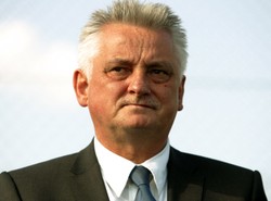 Drzewiecki: PZPN celowo wprowadza w błąd