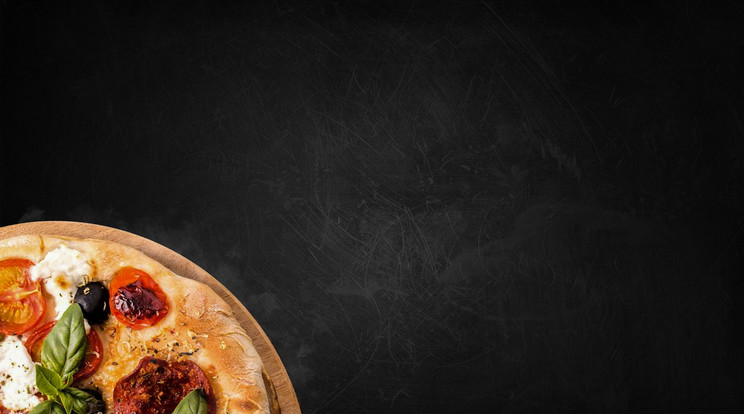 Pizzát akart rendelni a kocsmából, hívta a segélyhívót  /Fotó: Pixabay