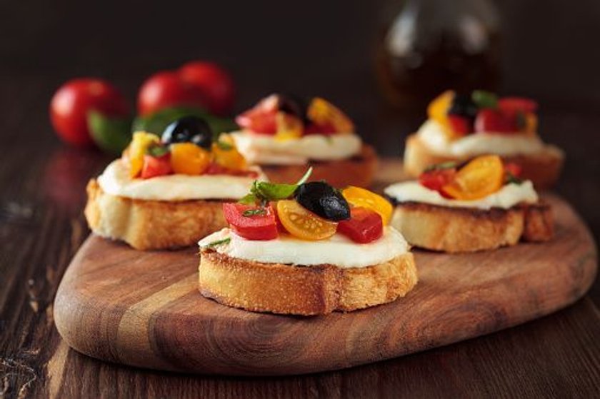 Bruschetta caprese