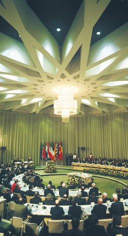 Unia Europejska wymaga remontu, a nie rozbiórki