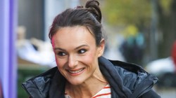 Agnieszka Głowacka jest wściekła na produkcję programu "Azja Express". O to ich obwinia