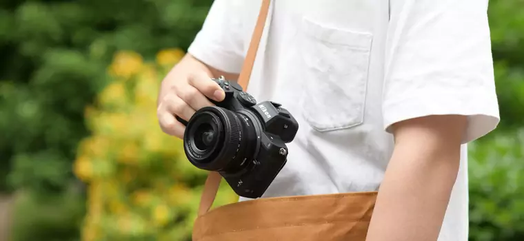 Nikon Z5 oficjalnie zapowiedziany. Bezlusterkowy aparat zaskakuje niską ceną