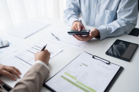 Ukryte koszty prowadzenia firmy w 2026 r. – czego przedsiębiorcy nadal nie wkalkulowują w podatki?