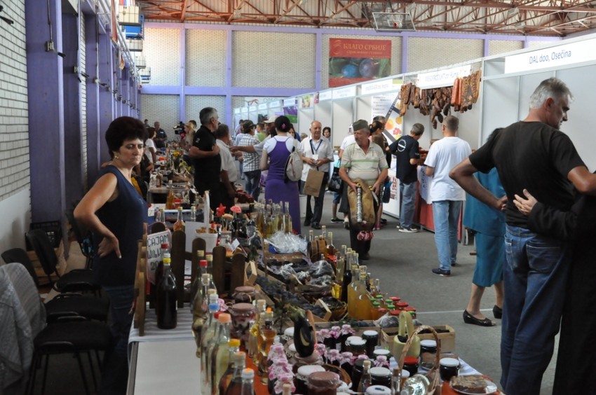 Ovogodišnji "Sajam šljiva" u Osečini održava se od 27. do 29. avgusta