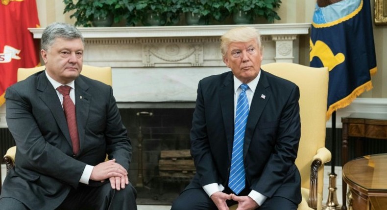 Ukrainian President Petro Poroshenko (L) scored a meeting with US leader Donald Trump in the Oval Office, as Washington rolled out more sanctions against pro-Russian rebels