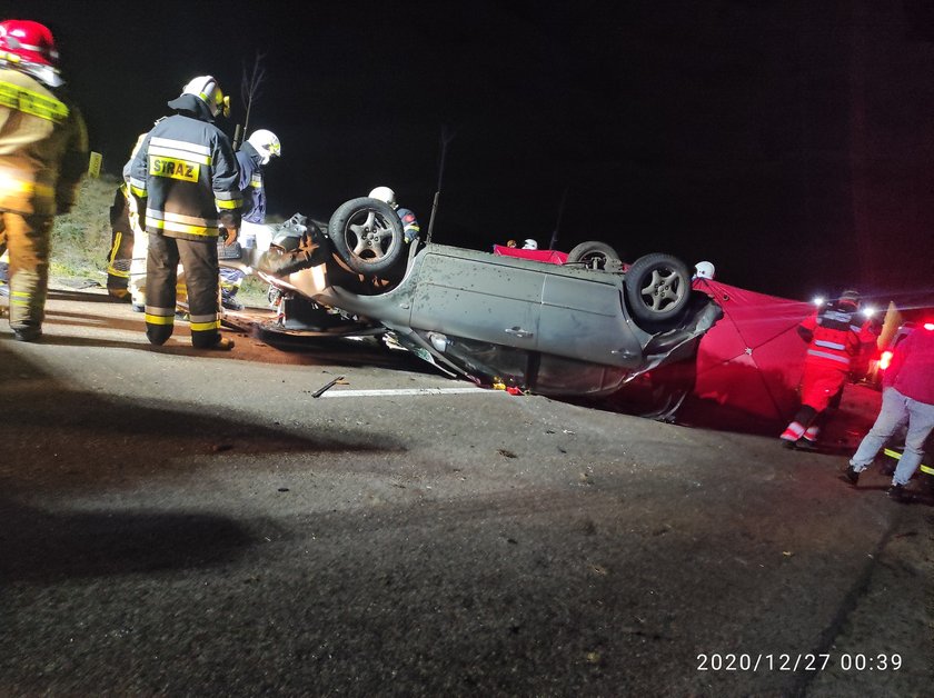 Tragedia pod Lidzbarkiem. Nie żyją dwaj 19-latkowie