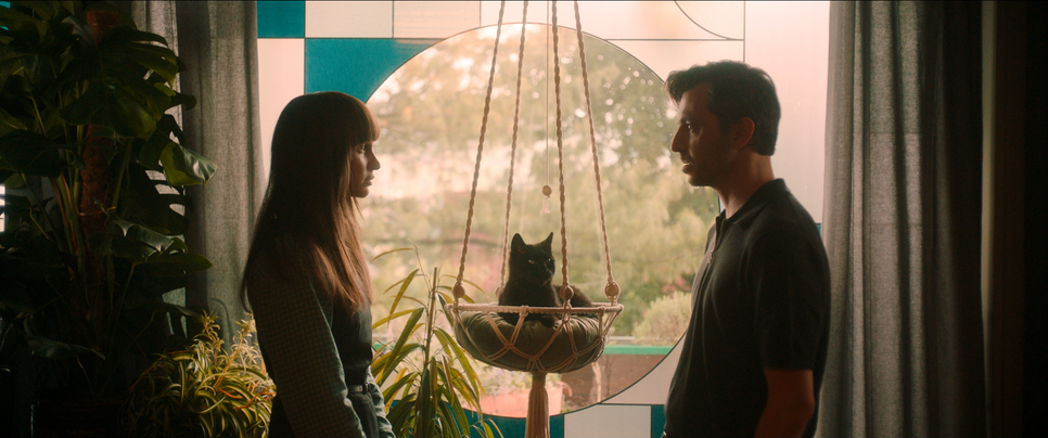 Törőcsik Franciska és Polgár Csaba a Cicaverzum egyik jelenetében