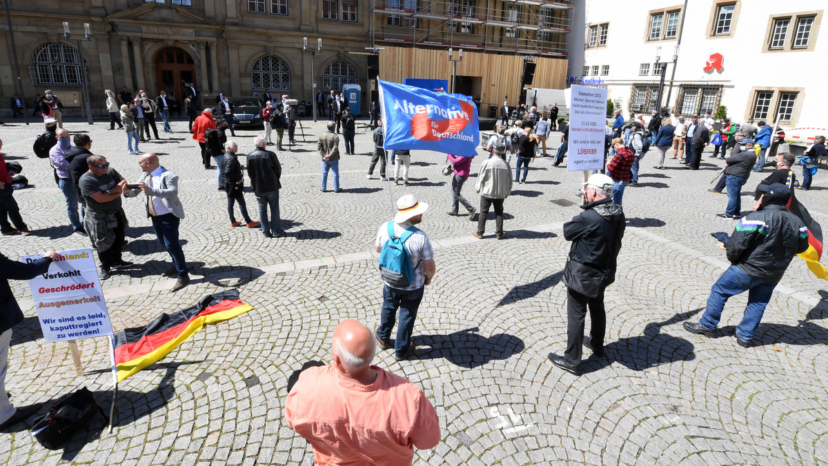 Koronawirus. Niemcy: zasada dystansu społecznego potrwa dłużej