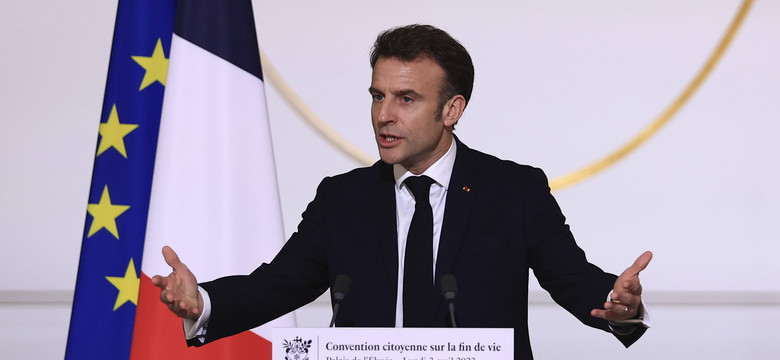 Macron chce ustawy o eutanazji, Kościół przeciwny. "Przekroczymy czerwoną linię"