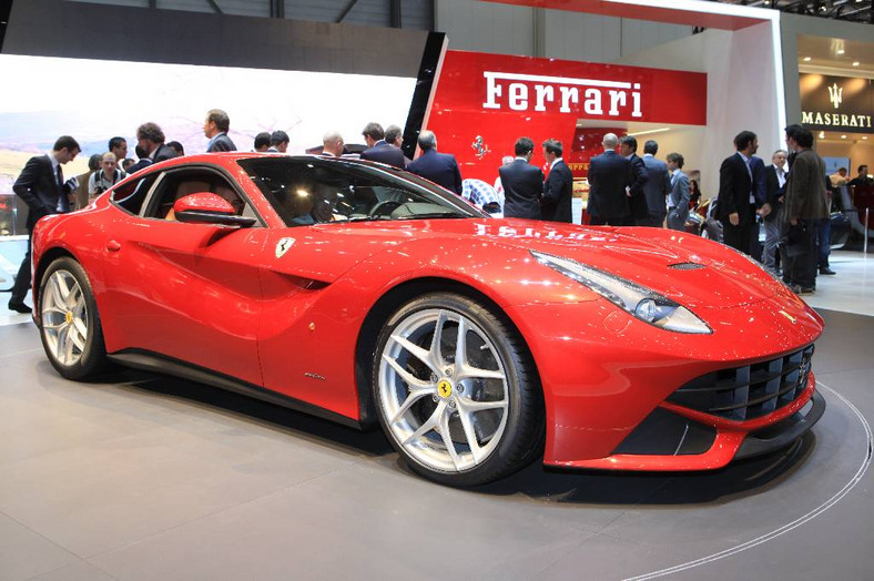 Ferrari F12 berlinetta: najszybszy rumak z Maranello