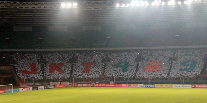 Masakra podczas meczu Persija Jakarta – Sriwijaya. Nie żyje policjant