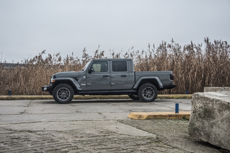 Jeep Gladiator 3.0 v6 multijet overland test, jeep gladiator, test jeepa gladiatora, test jeepa gladiatora 3.0 V6 Miltijet, test jeepa gladiatora 3.0 V6 Miltijet Overland