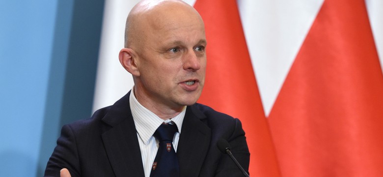 Szałamacha dostawał pensję z Sejmu, kiedy był w USA. Poseł PiS: To wina Platformy, ona wtedy rządziła