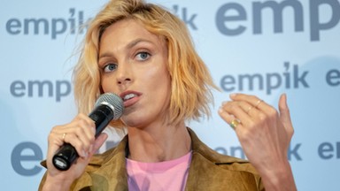 Nowa kampania SEXED.PL. Przełamuje tabu. Anja Rubik o szczegółach