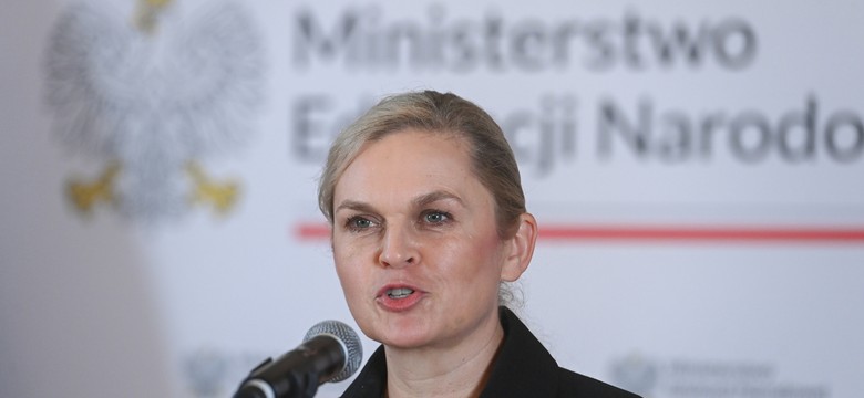To koniec "rażącej niesprawiedliwości" w stosunku do nauczycieli. Nowacka zapowiada