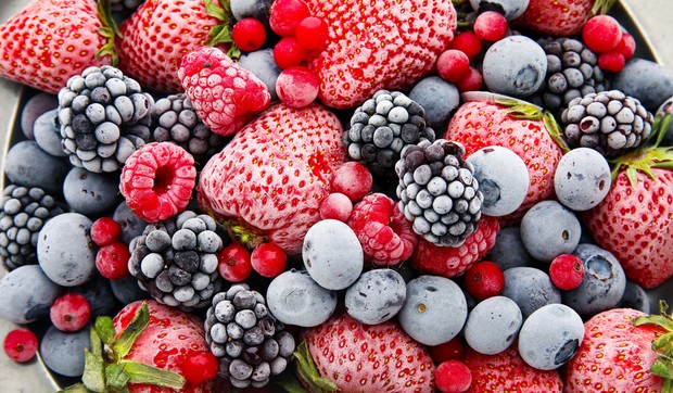 Višnje, borovnice, mango su plodovi koje uvek treba kupovati u zamrznutom obliku