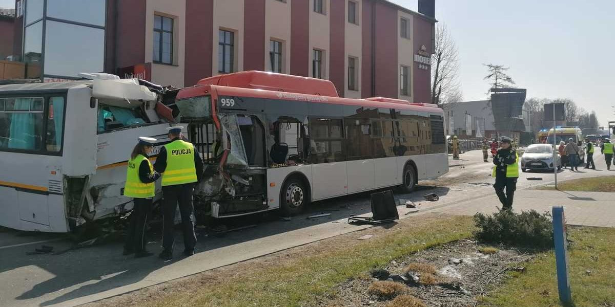 Groźny wypadek autobusów w Rzeszowie.