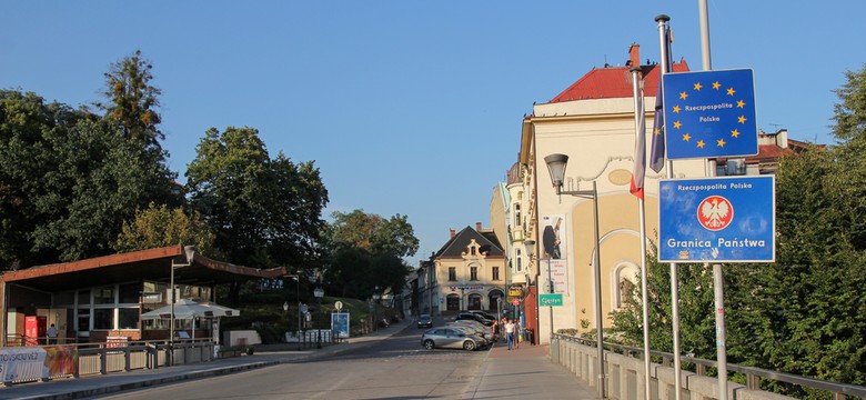 Nowy system kontroli już w Polsce. Będzie zmiana z paszportami
