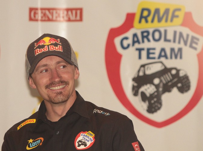 Specjaliści zwrócili uwagę, że Małysz w ciągu dekady swoich sukcesów wystąpił w tylu reklamach różnorodnych produktów i usług, że jego wizerunek marketingowy uległ rozdrobnieniu.