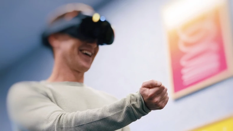 Project Cambria to nowe gogle VR od firmy Meta, których premiera zapowiadane jest na rok 2022
