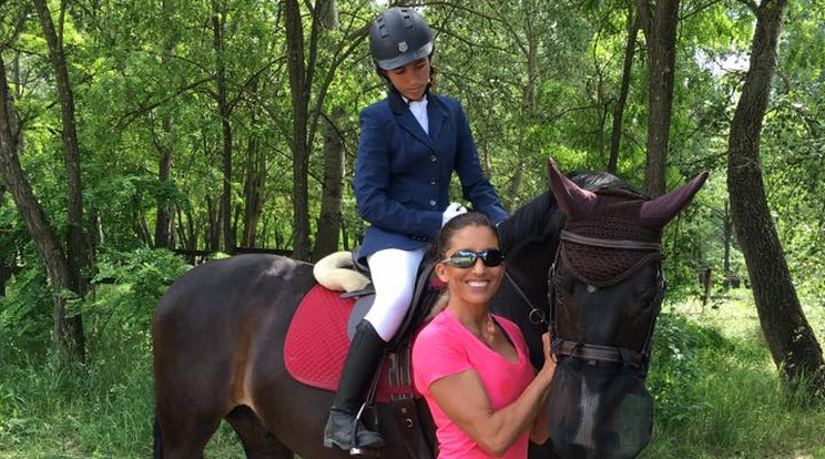 Lara már új lóval indulhatott a versenyen/Fotó: Facebook